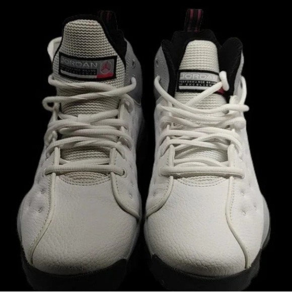 Nike 9.5Y‎ Girl's Jordan Jumpman Team II Basketball Shoe